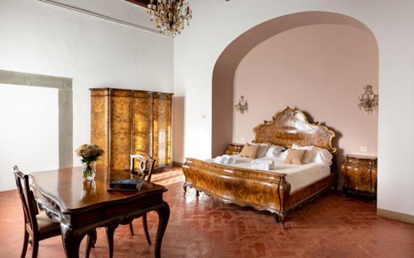 Castello Vicchiomaggio Farm stay *
